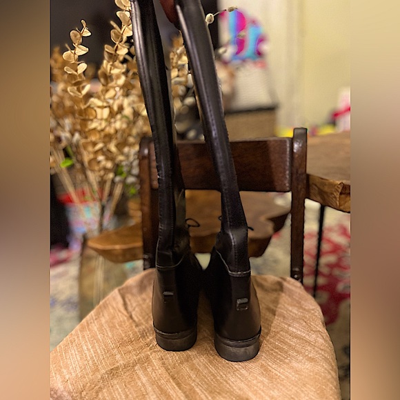Black Stiff Pull-On Amazonas Equestrian Riding Boots - Picture 4 of 16